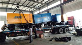 青島羅德移動(dòng)泵車工廠備貨 青島羅德移動(dòng)泵車工廠備貨