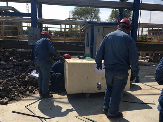 羅德銷售工程師服務現(xiàn)場(一) 羅德銷售工程師服務現(xiàn)場(一)